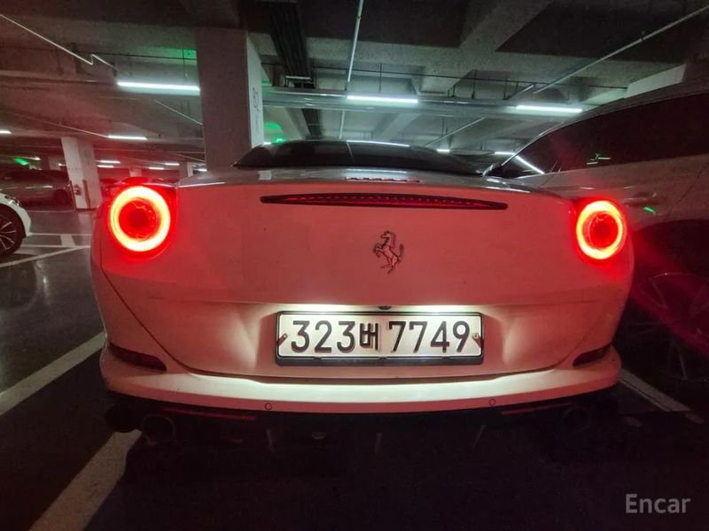 Ferrari California