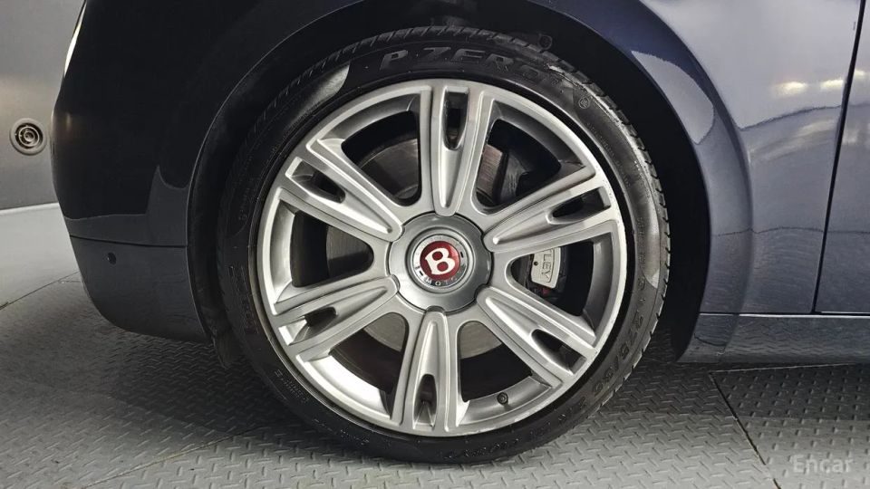 Bentley Flying Spur
