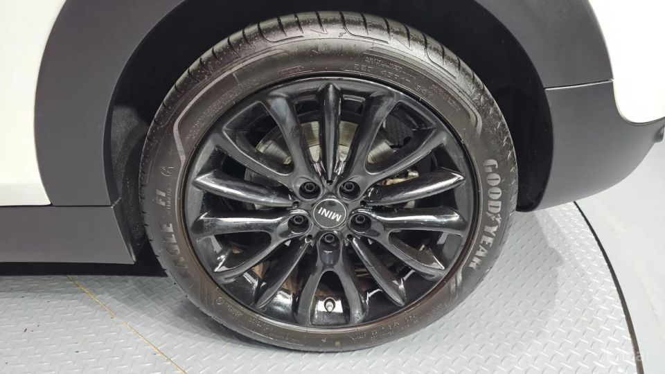 Mini clubman