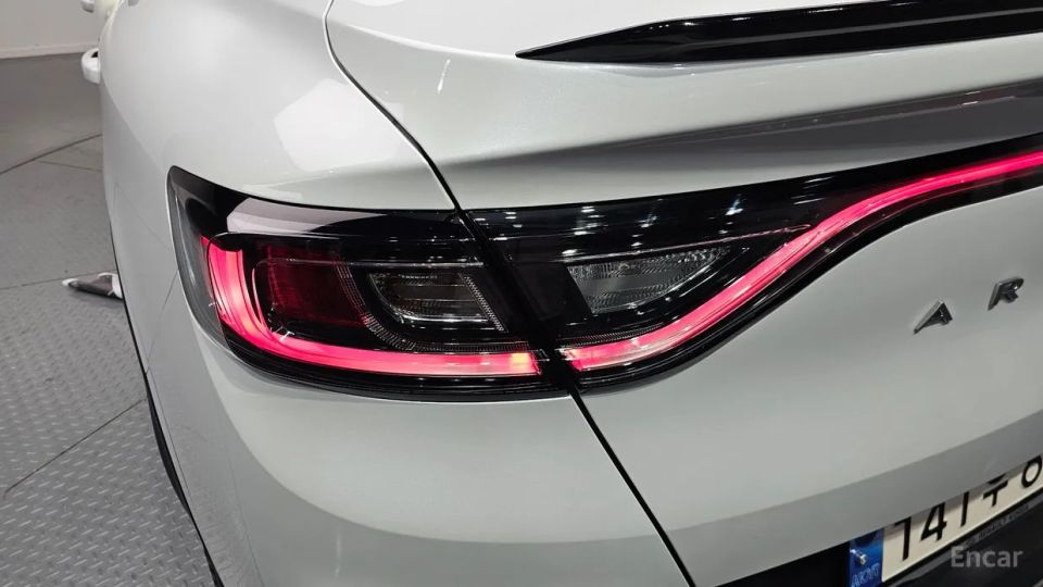 Renault-KoreaSamsung Arkana
