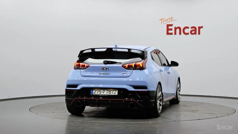 Hyundai Veloster