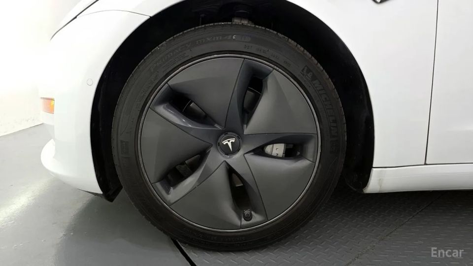 Tesla model-3