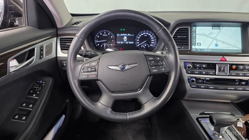 Genesis G80