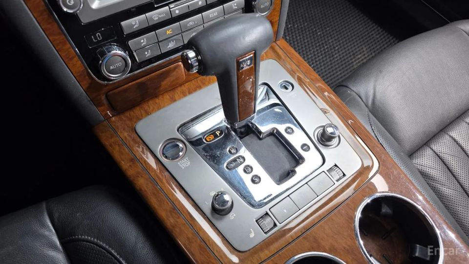 Volkswagen Phaeton