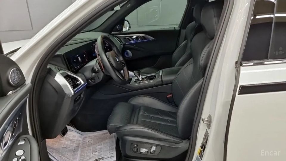 BMW XM