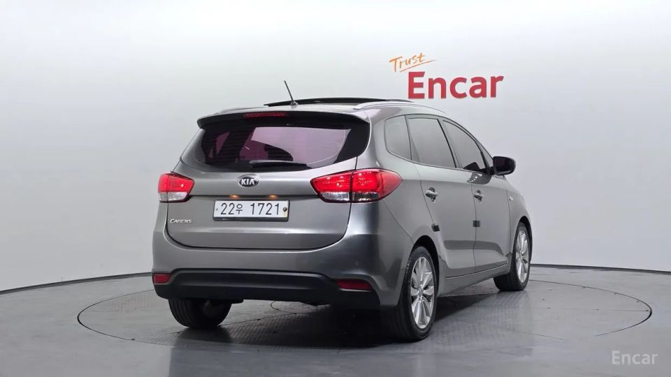 Kia Carens