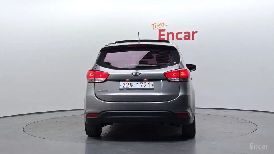 Kia Carens