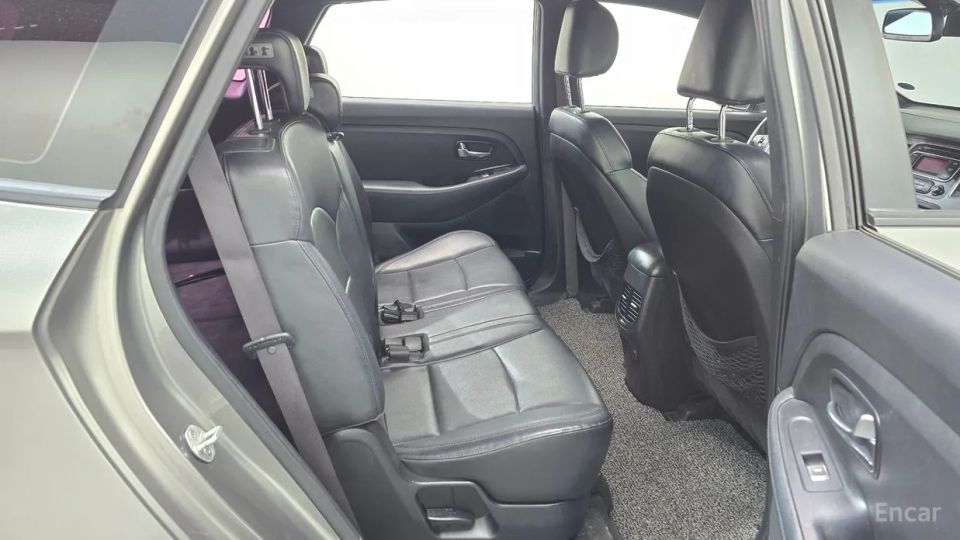 Kia Carens