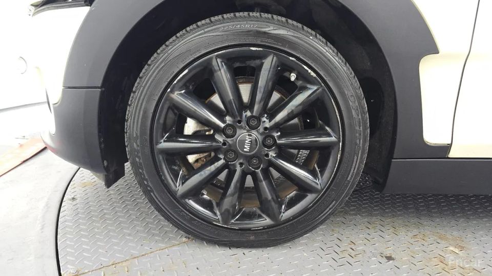 Mini clubman