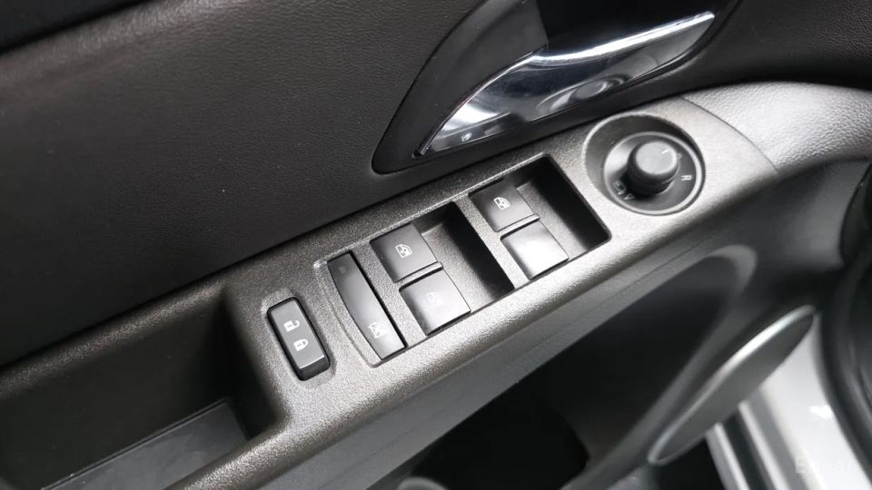 ChevroletGMDaewoo Cruze