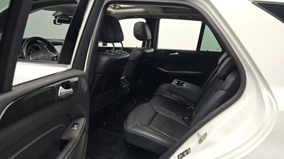 Mercedes-Benz M-class