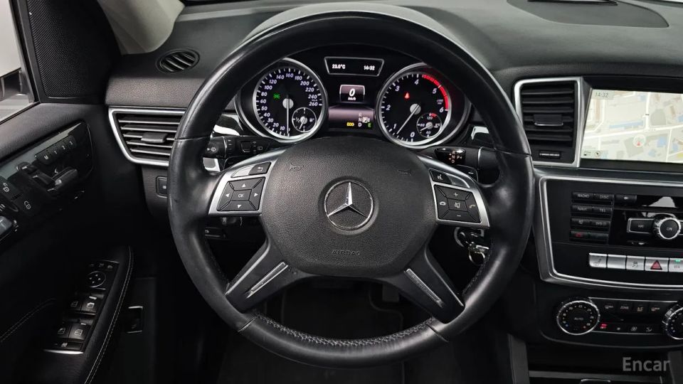 Mercedes-Benz M-class