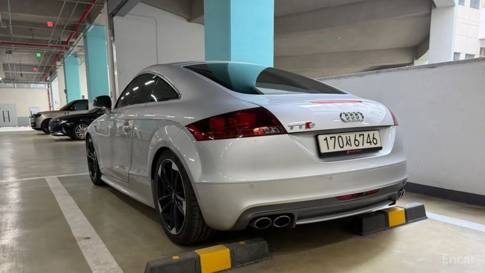 Audi TTS