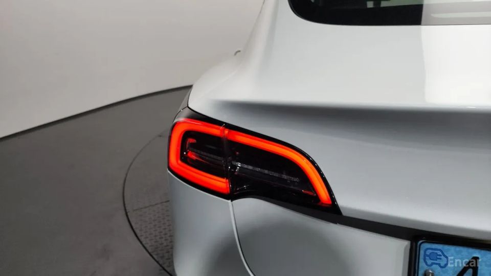 Tesla model-3