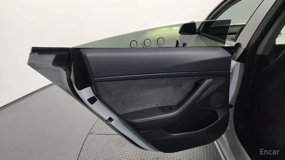 Tesla model-3