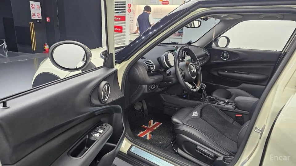 Mini clubman