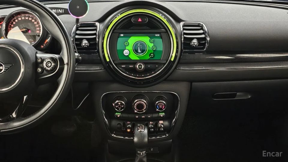 Mini clubman