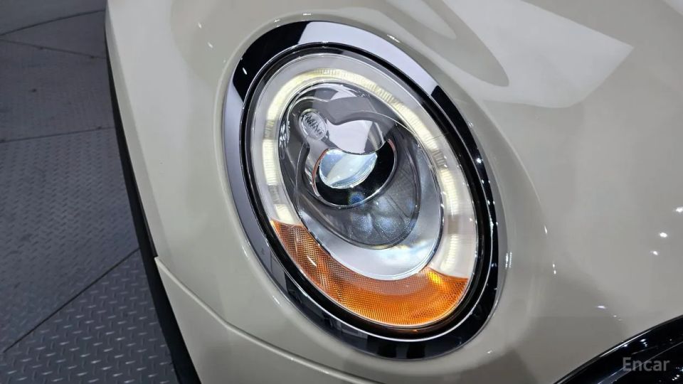 Mini clubman