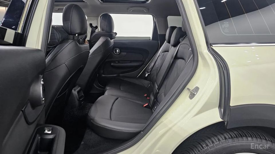 Mini clubman