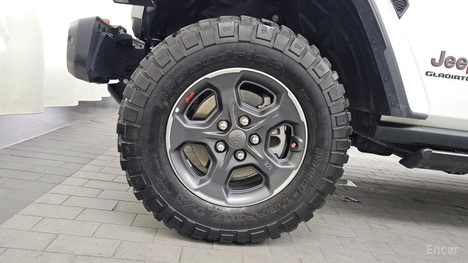 Jeep gladiator