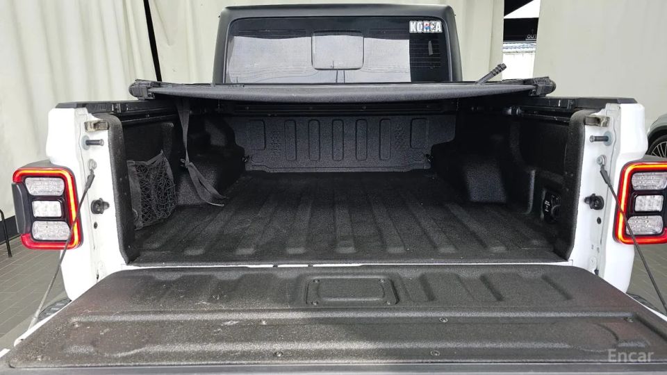 Jeep gladiator
