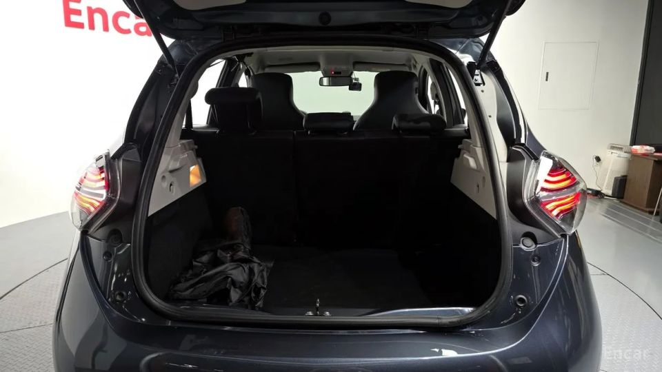 Renault-KoreaSamsung Zoe
