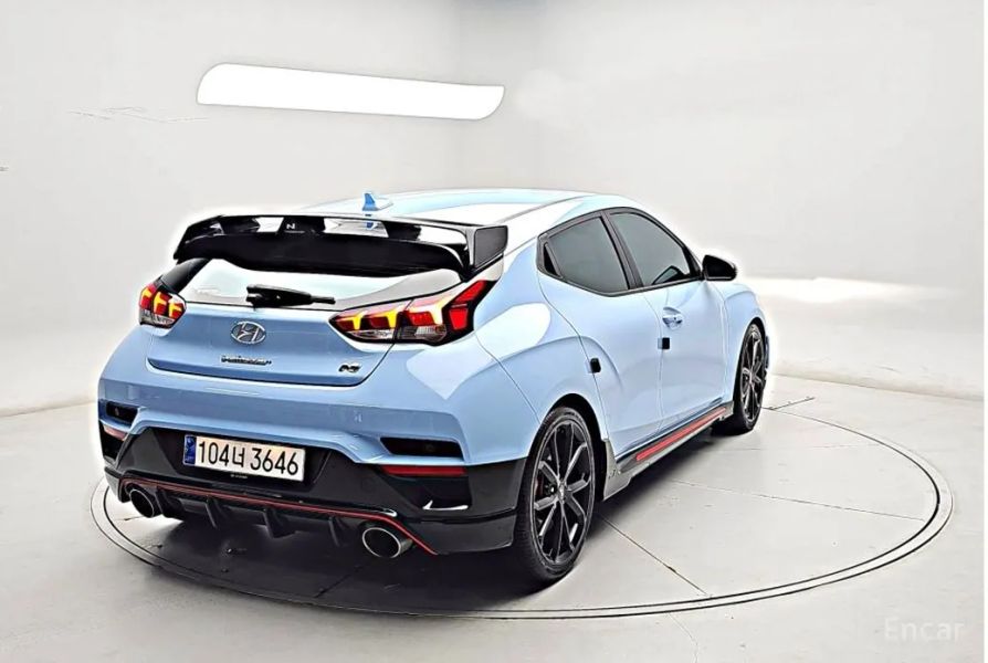 Hyundai Veloster