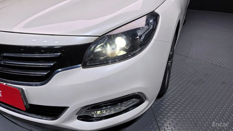 Renault-KoreaSamsung SM7