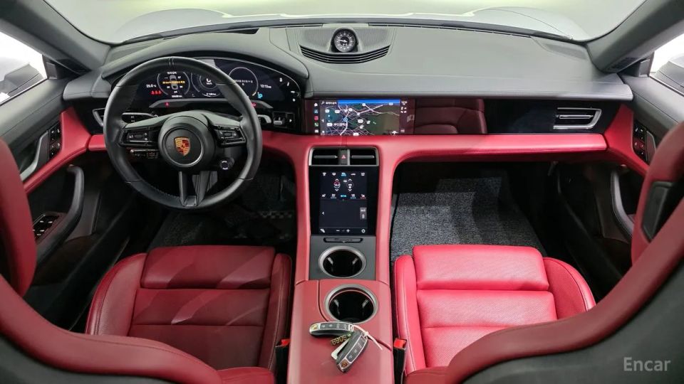 Porsche Taycan