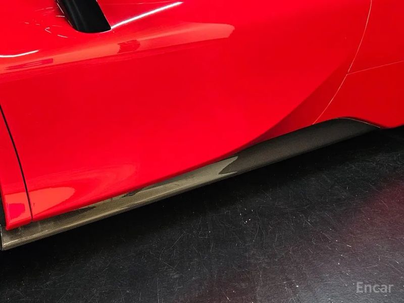 Ferrari SF90