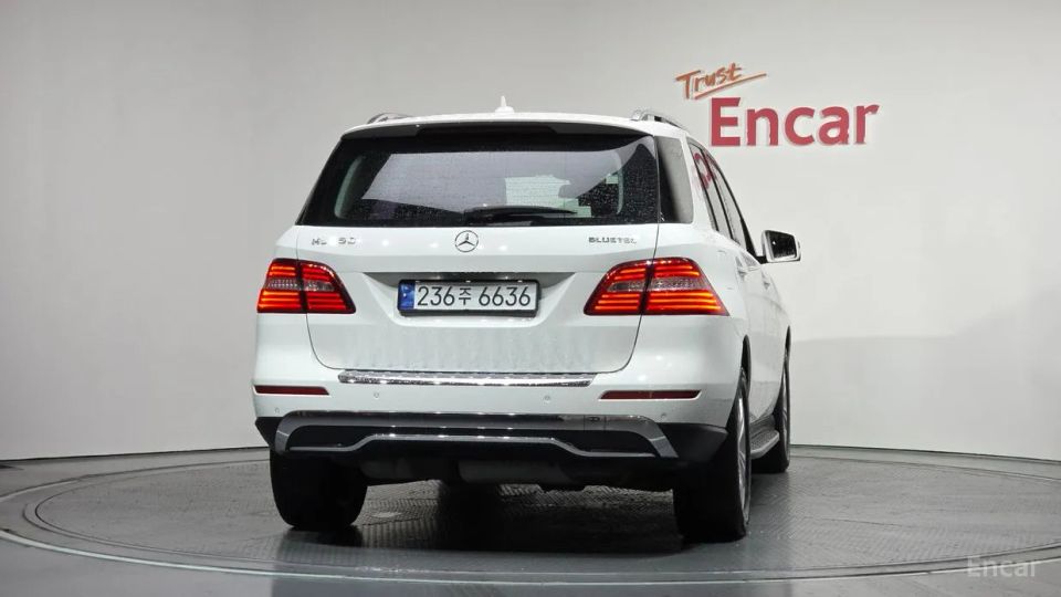 Mercedes-Benz M-class