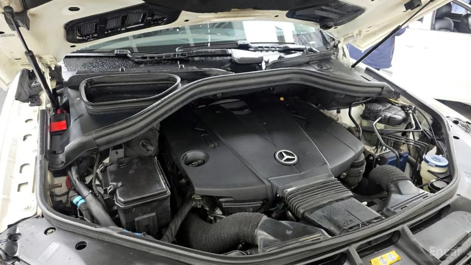 Mercedes-Benz M-class
