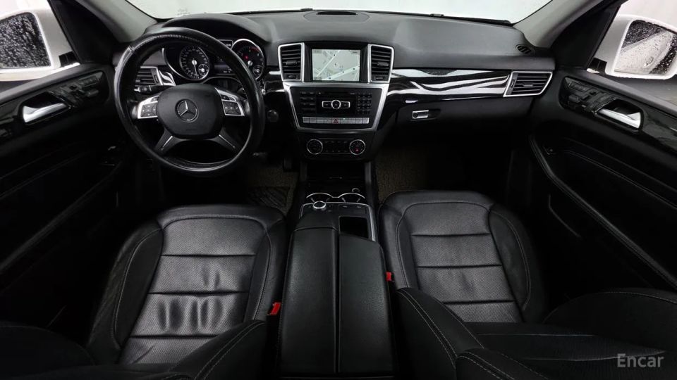 Mercedes-Benz M-class