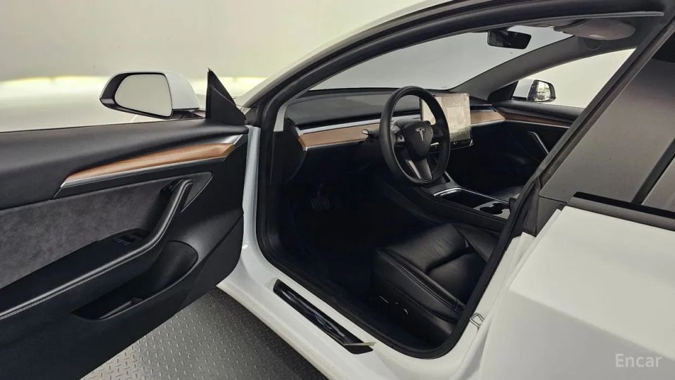 Tesla model-3