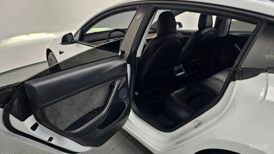 Tesla model-3