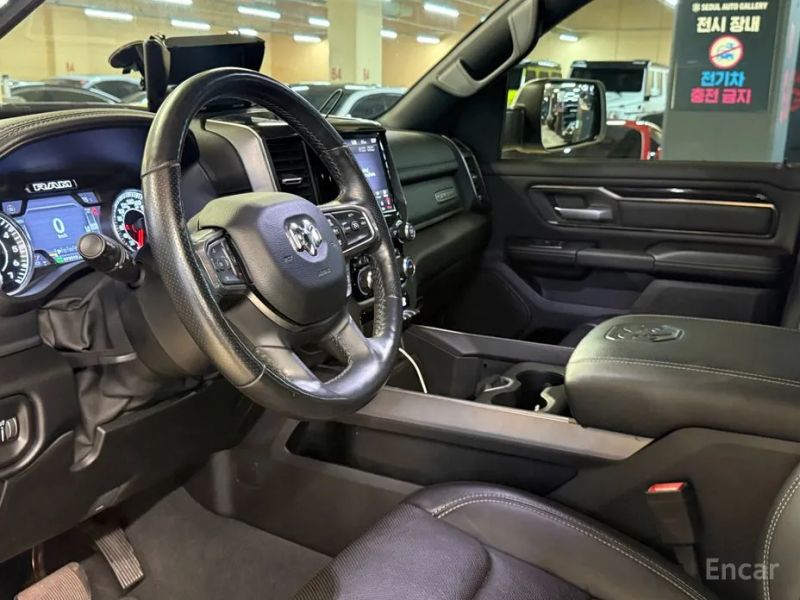 Dodge Ram Pick Up