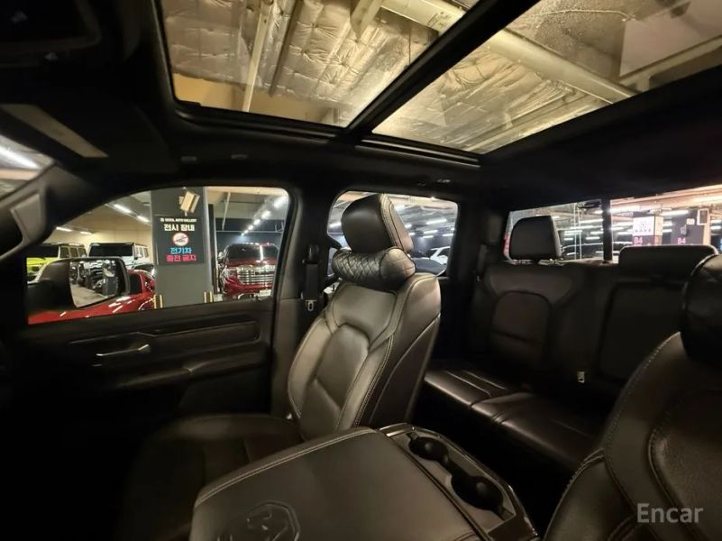 Dodge Ram Pick Up