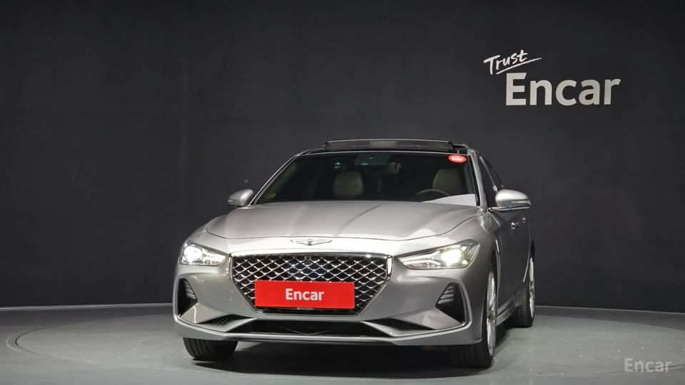 Genesis G70