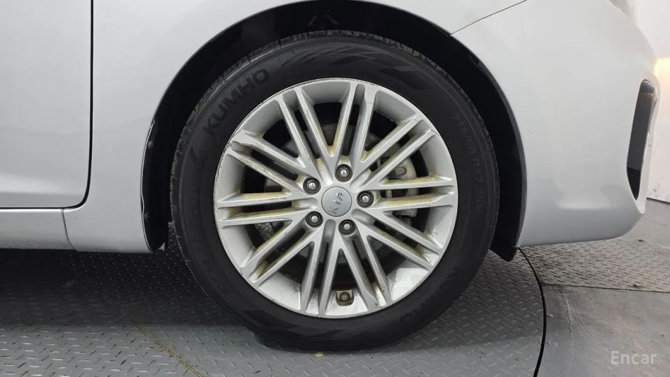 Kia Carens