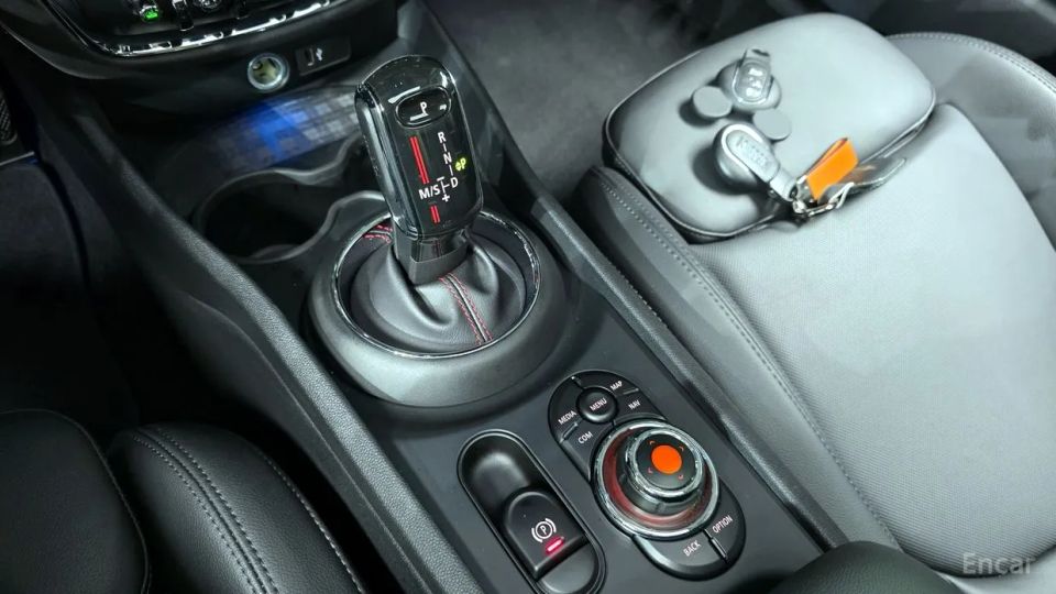 Mini clubman