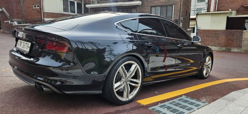 Audi S7