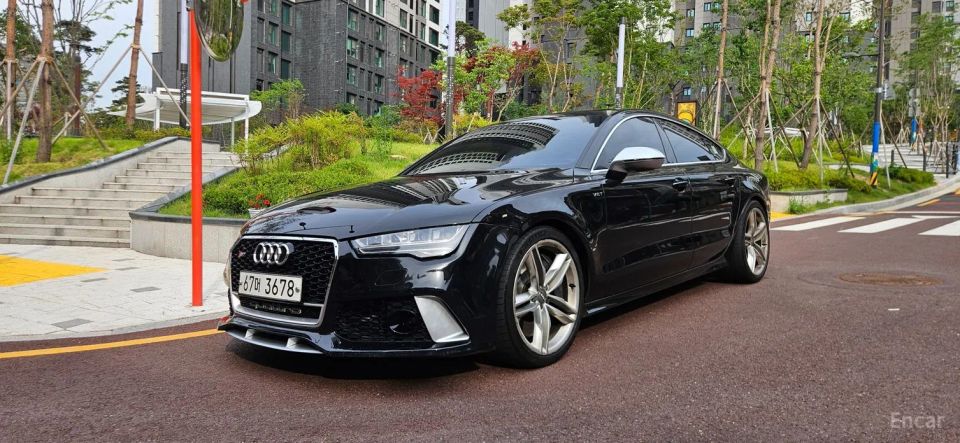 Audi S7