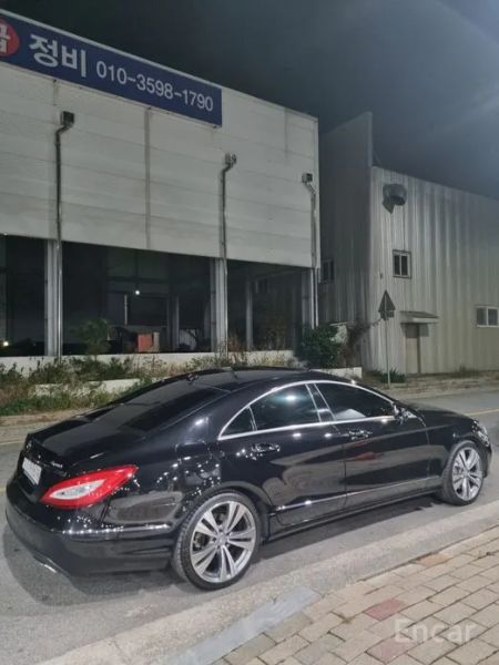 Mercedes-Benz CLS-Class