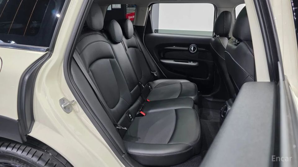 Mini clubman