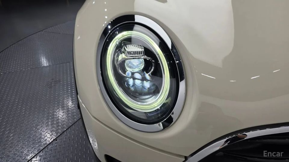 Mini clubman