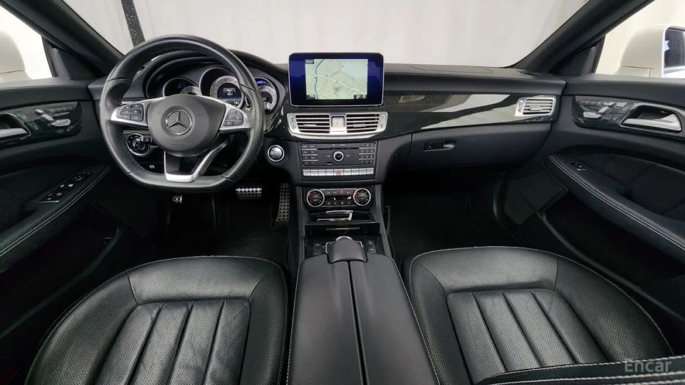 Mercedes-Benz CLS-Class