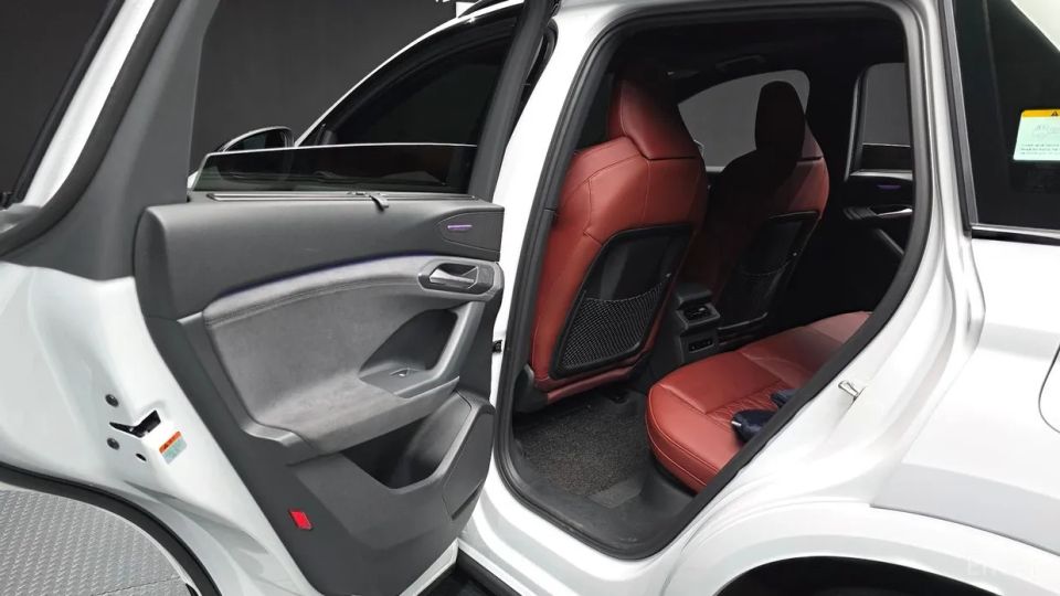 Audi SQ6 e-tron