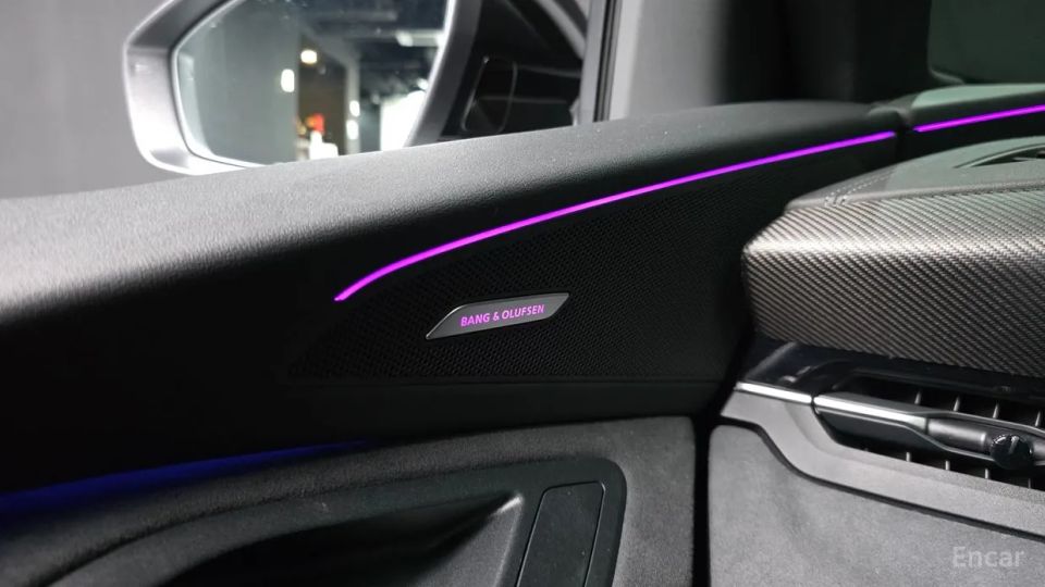 Audi SQ6 e-tron
