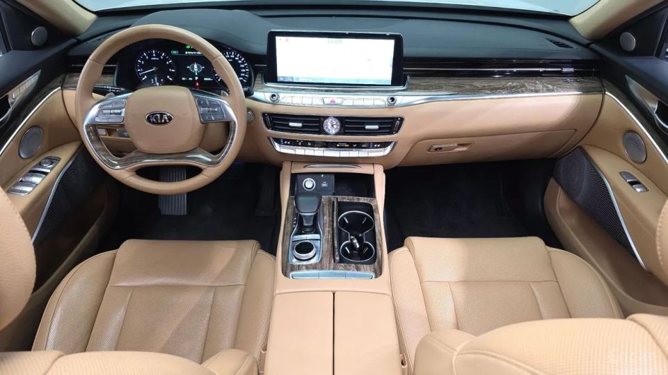 Kia K9