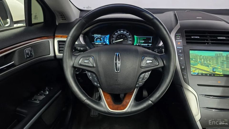 Lincoln MKZ